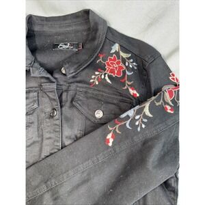 Earl Jeans Black Denim Jacket With Floral‎ Embroidered Yoke And Sleeves Sz Large